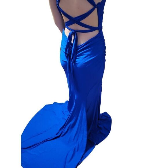 La Femme style 28677 Long Dress - Picture 2 of 10